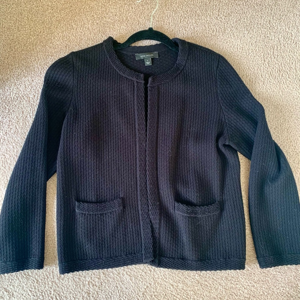 Ann Taylor cardigan size small